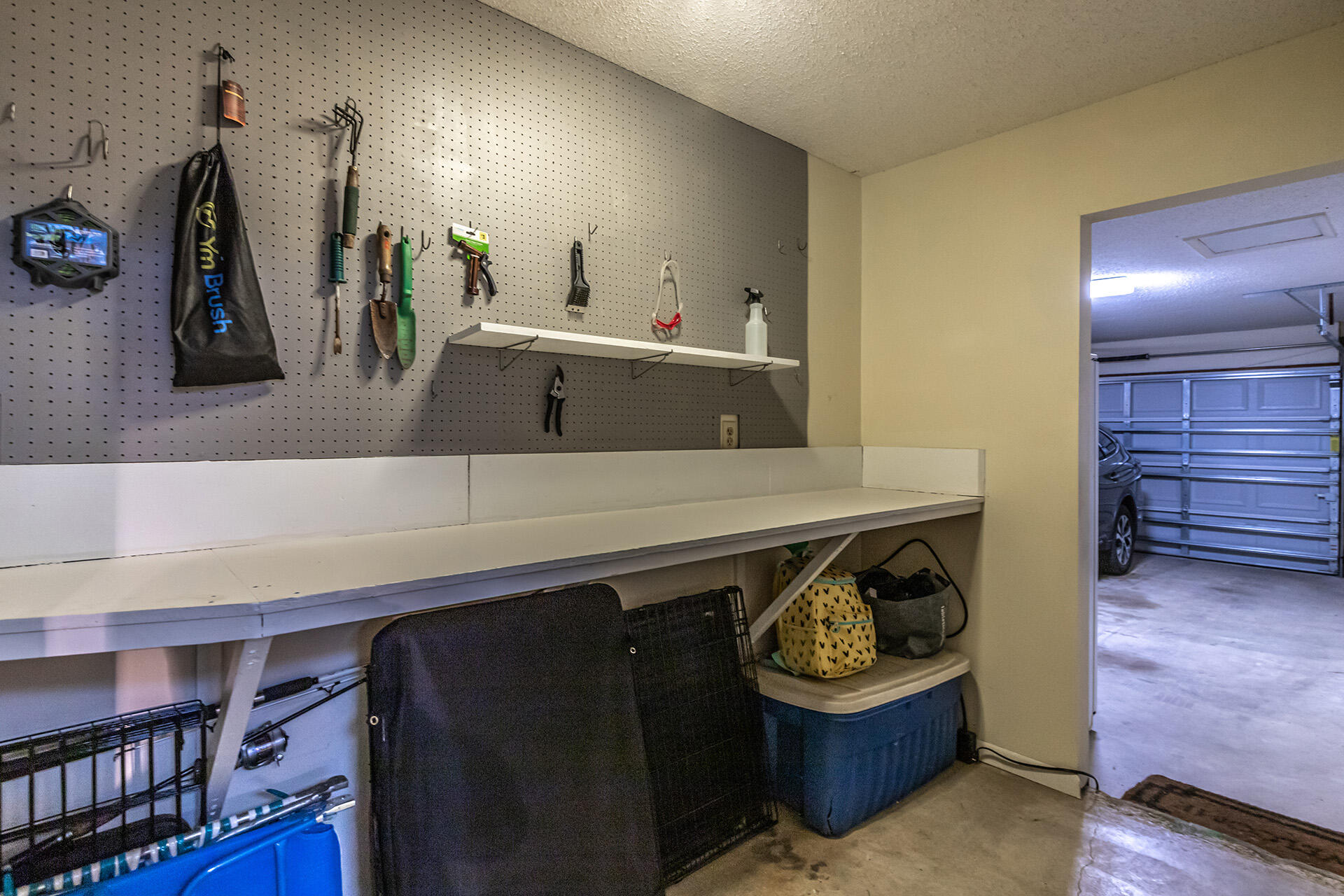 LAKE LORRAINE ESTATES - Residential