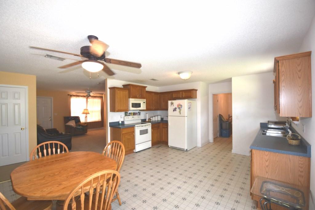 THE PINES - Residential