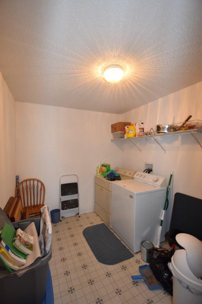 THE PINES - Residential