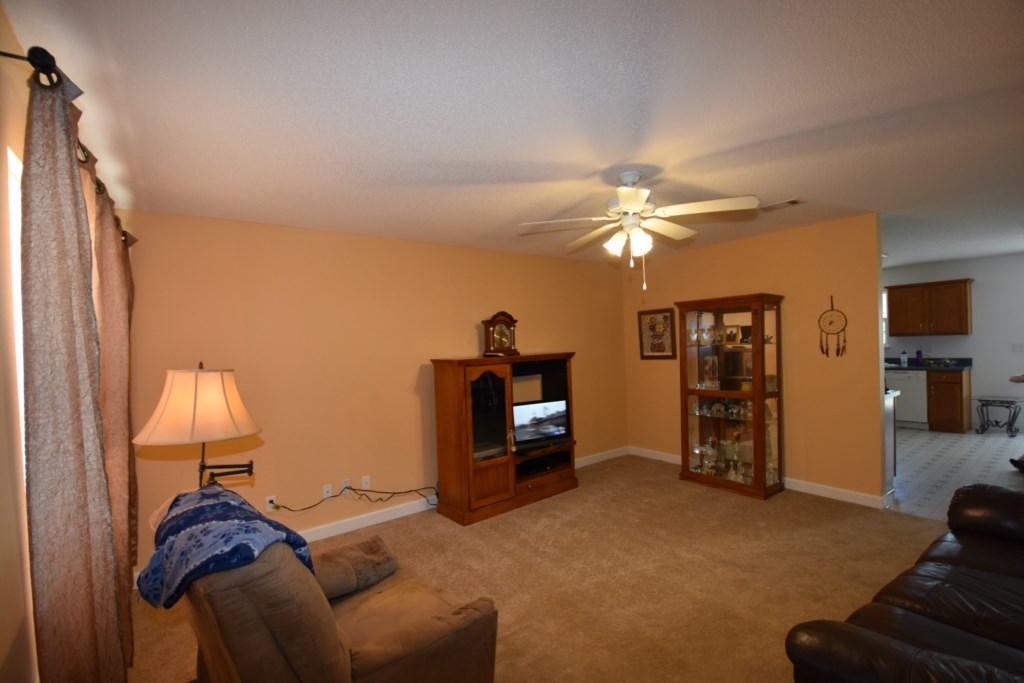 THE PINES - Residential