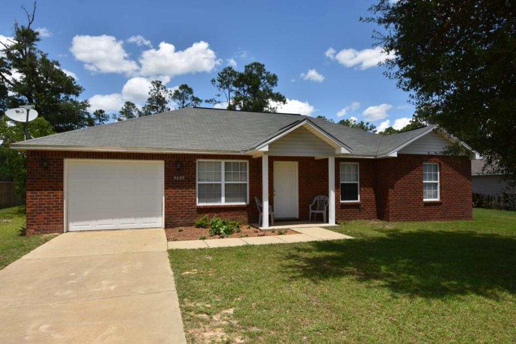 THE PINES - Residential