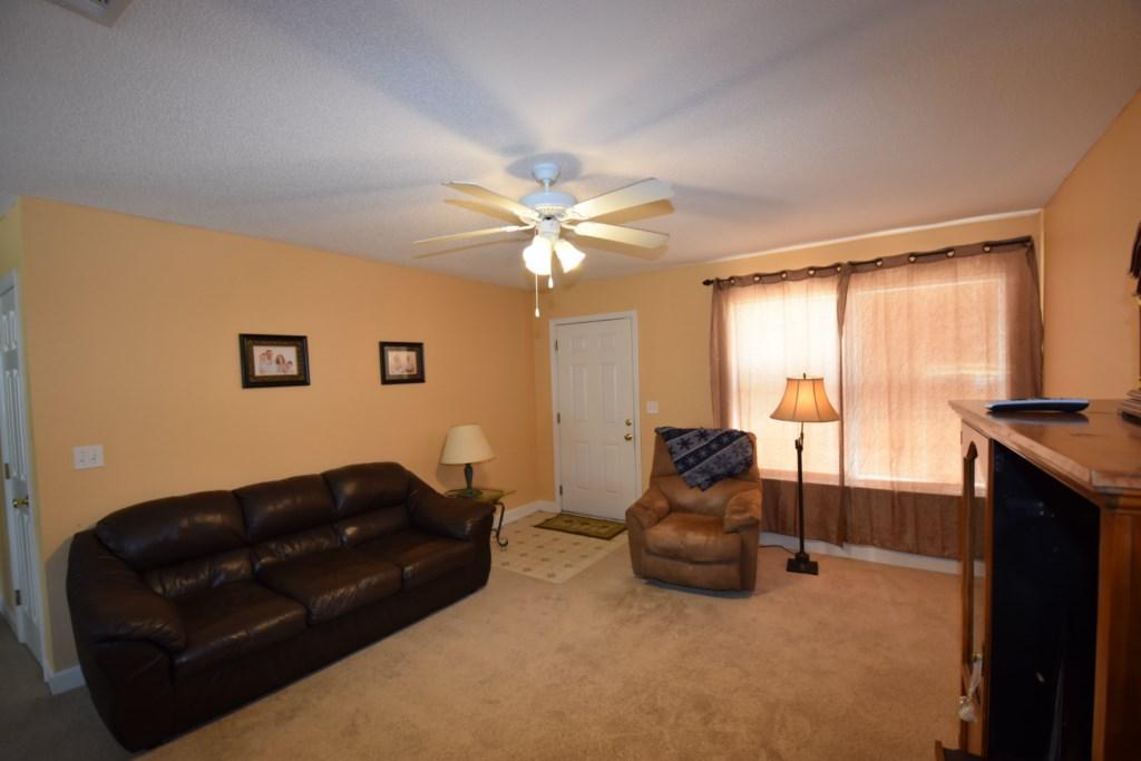 THE PINES - Residential