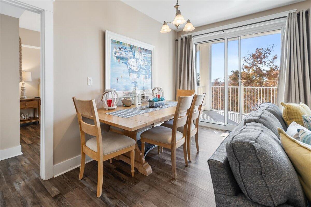 OBSERVATION POINT SOUTH - Residential