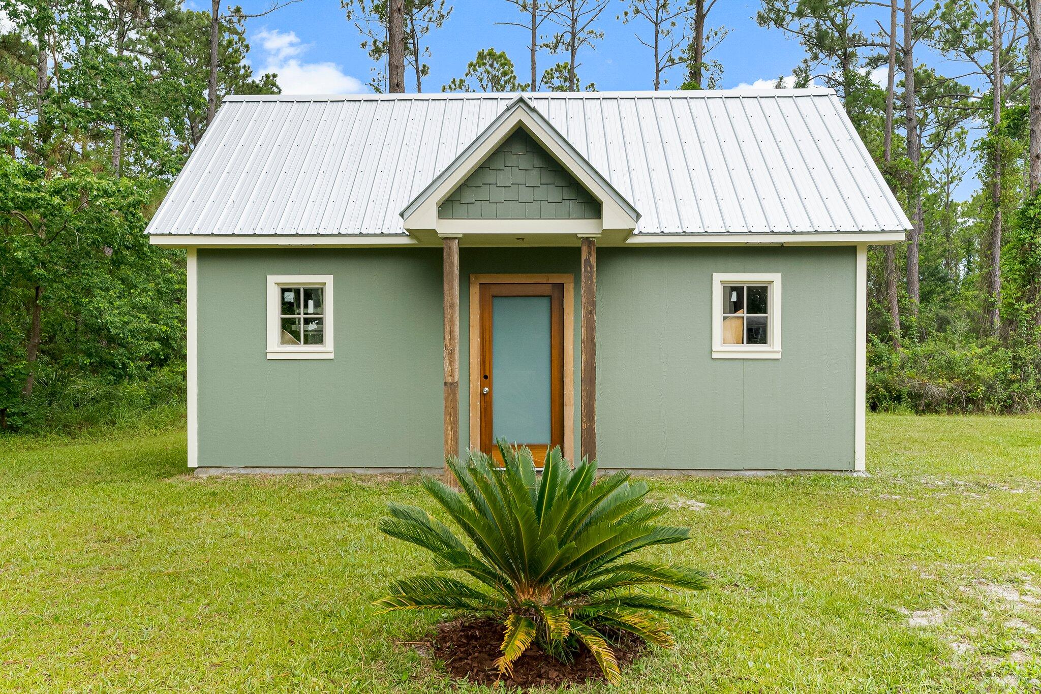 NO RECORDED SUBDIVISION - Residential