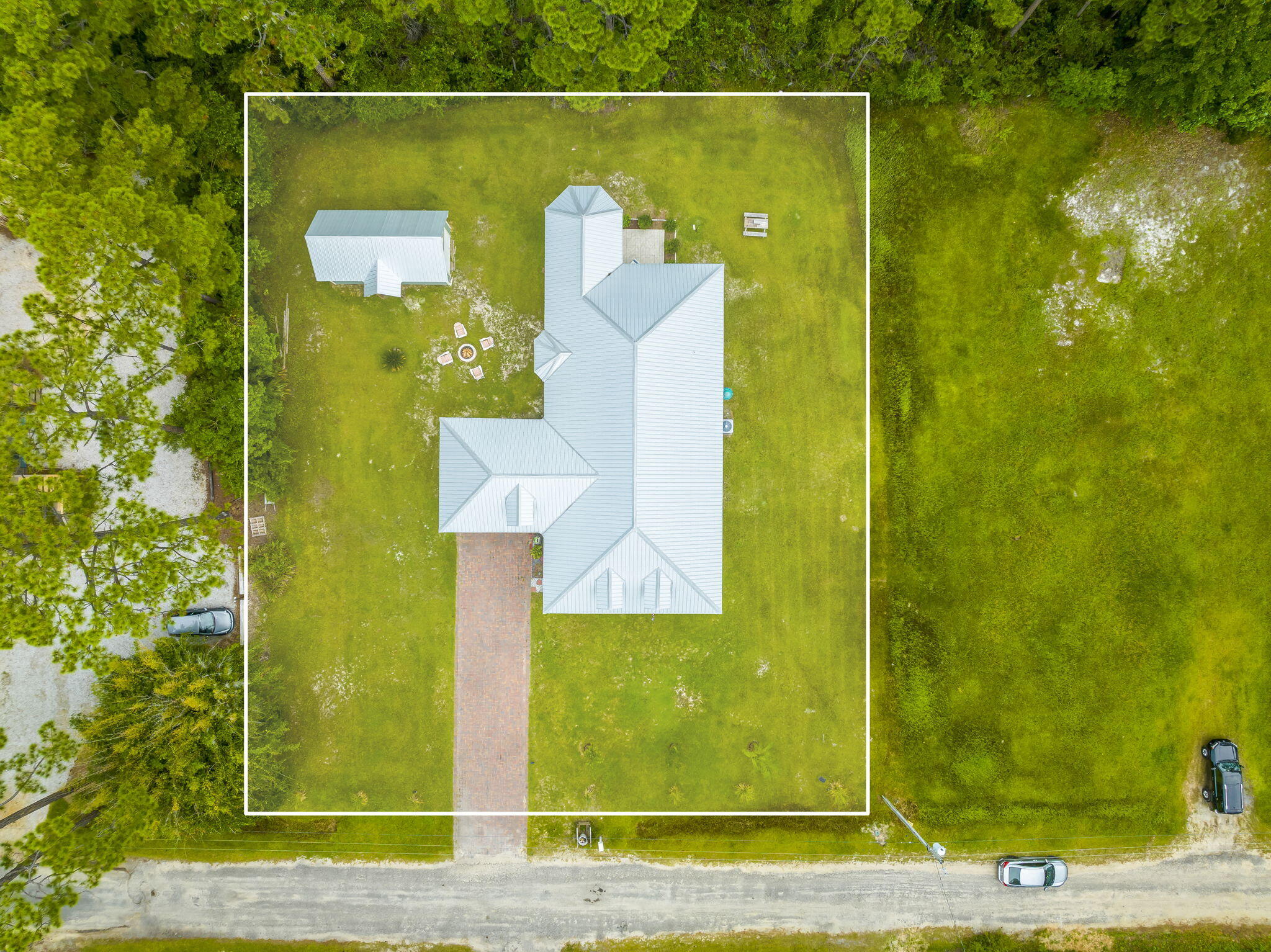 NO RECORDED SUBDIVISION - Residential