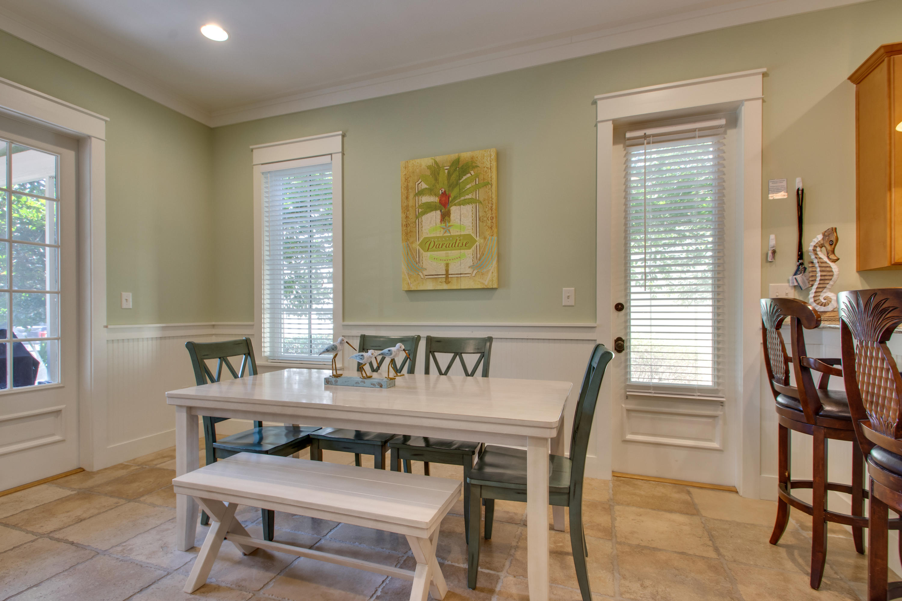 BUNGALOS AT SANDESTIN - Residential