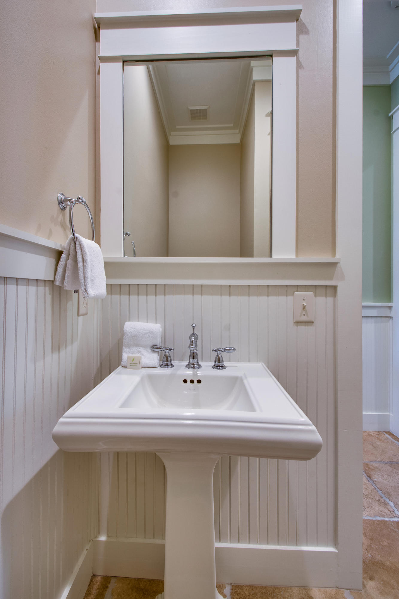 BUNGALOS AT SANDESTIN - Residential