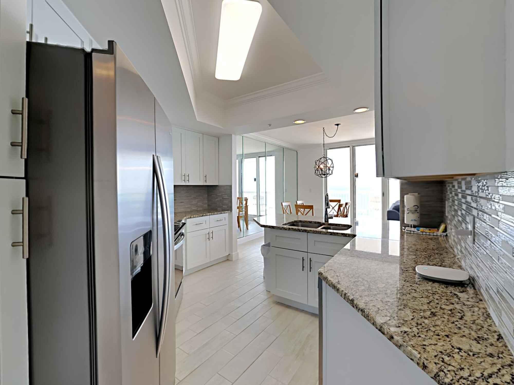 SILVER BEACH TOWERS WEST - Residential