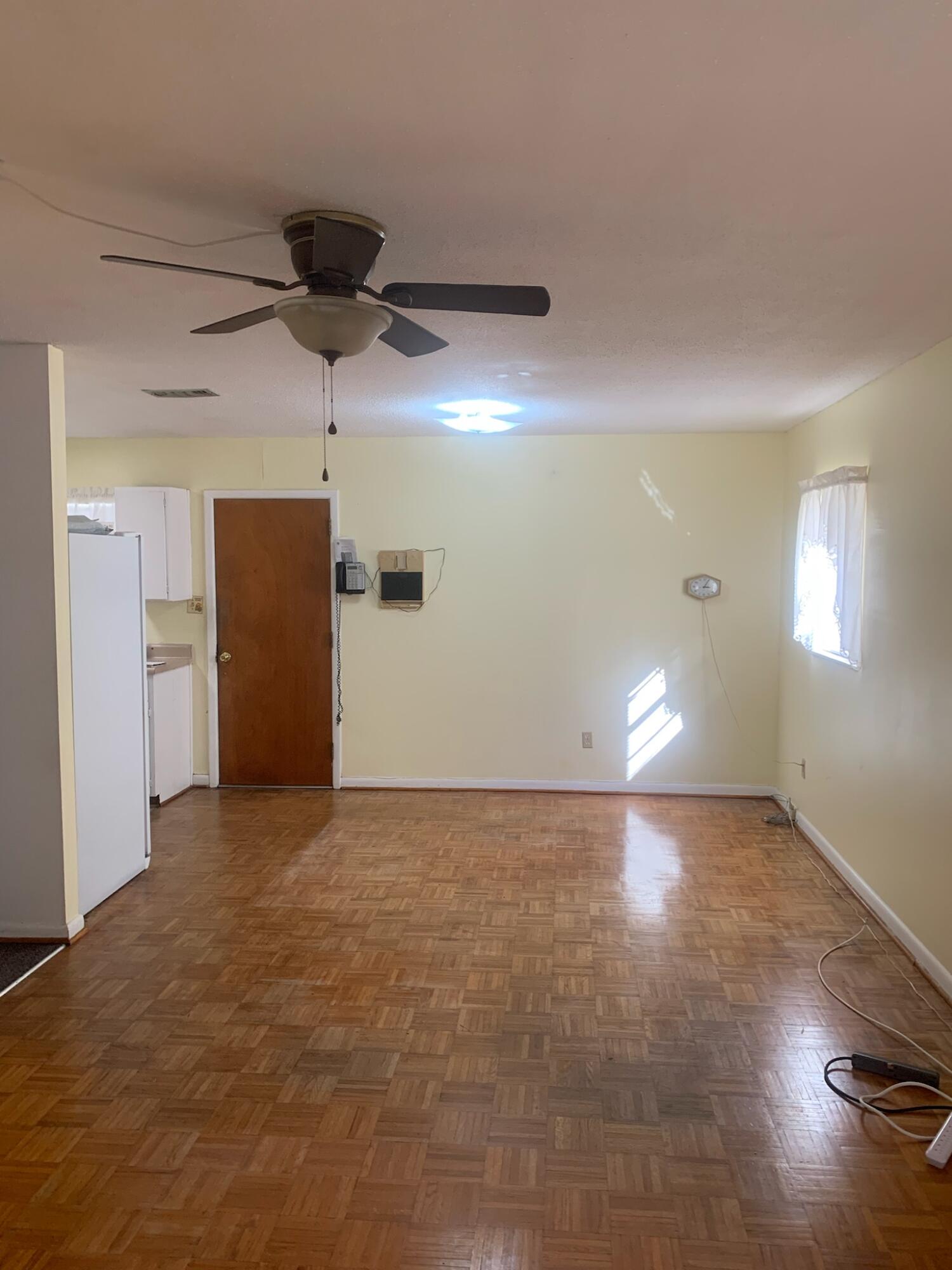 GARNIERS BCH 7TH ADD LOT 21 BLK C - Residential