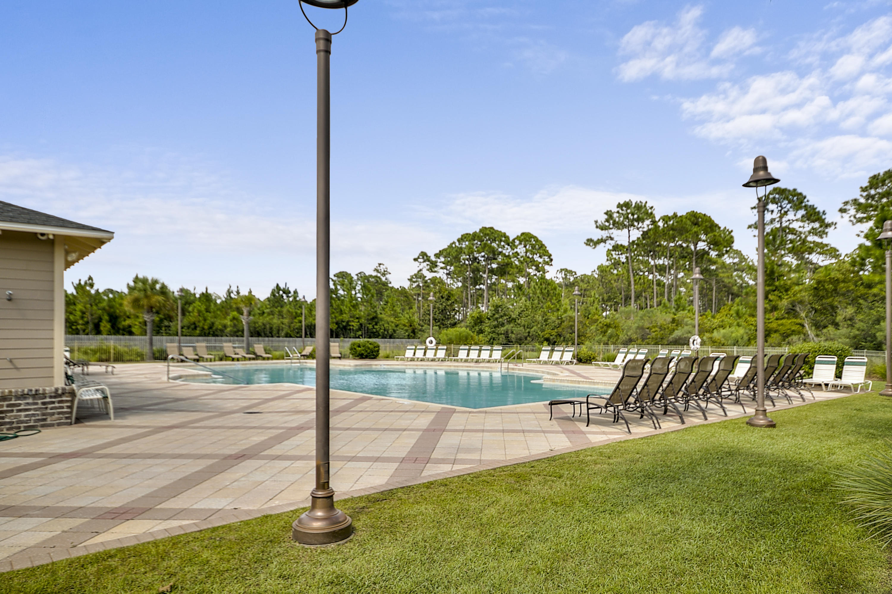 DRIFTWOOD ESTATES - Residential