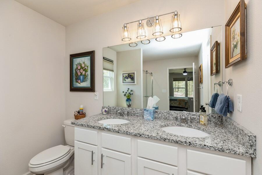 HUNTERS RIDGE - Residential