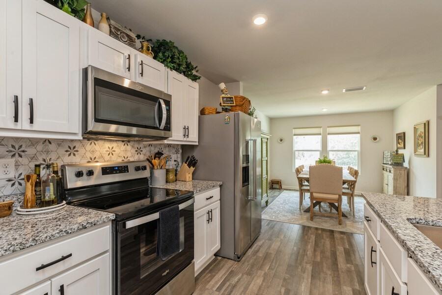 HUNTERS RIDGE - Residential