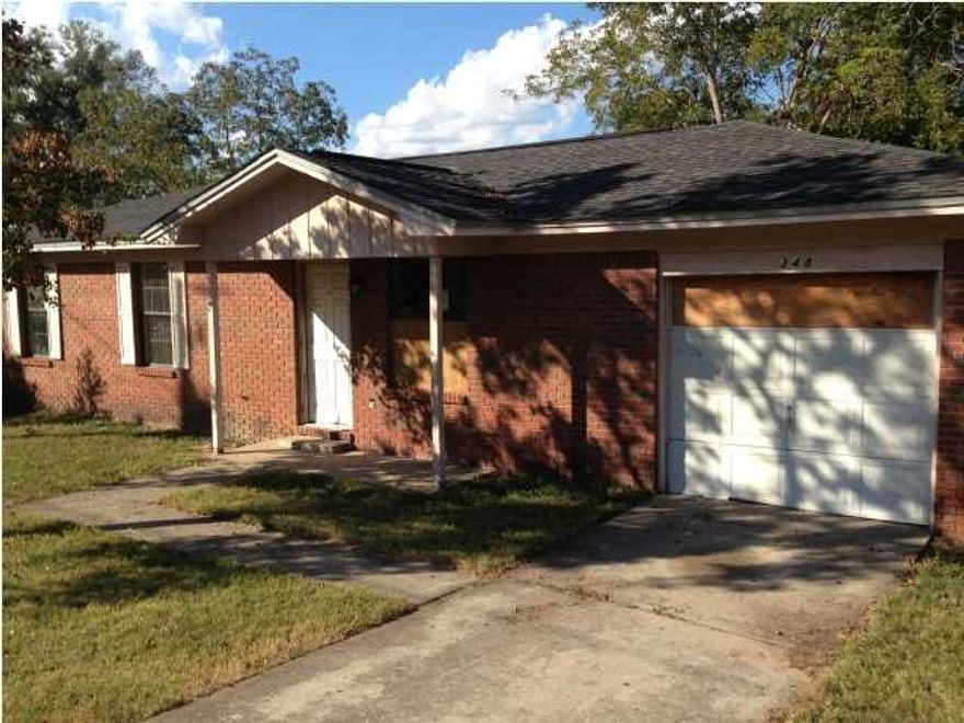This all-brick home in the heart of Crestview would be a great investment with some TLC. A little paint and carpet and this diamond in the rough would sparkle. The location is very convenient and Northwood Elementary School is within walking distance. The large, fully fenced lot has several tall trees that provide plenty of shade. Lovely laminate wood flooring has been installed in the living room and hallway. The kitchen and bathroom are tiled.
