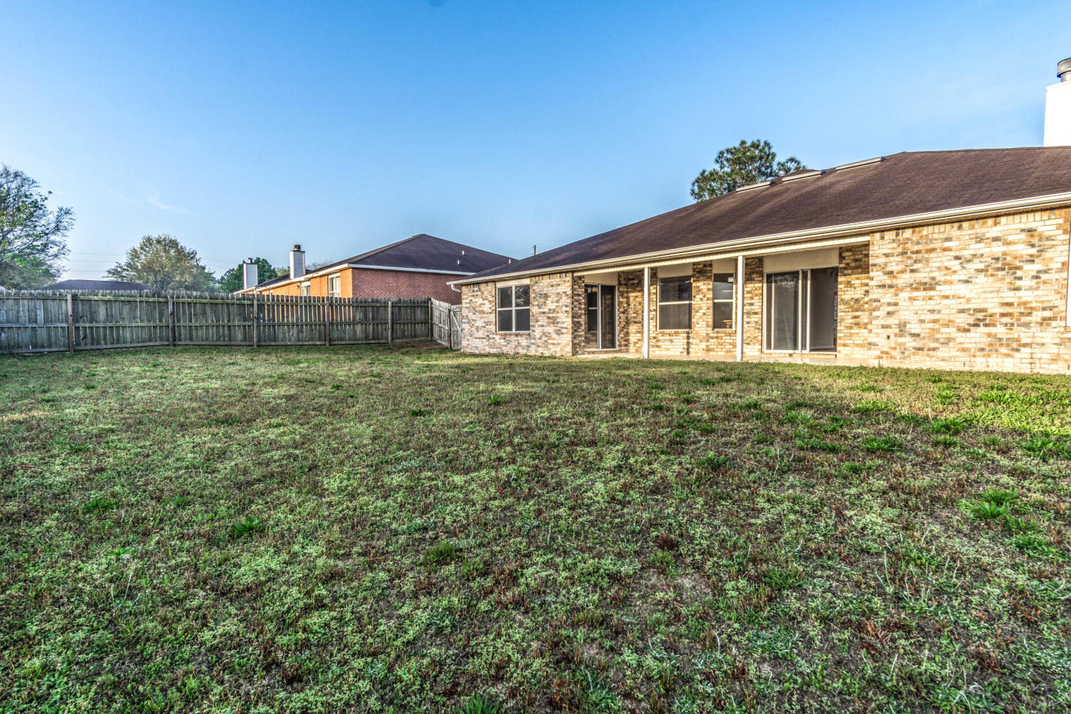 COUNTRYVIEW ESTATES 9TH ADDN - Residential Lease