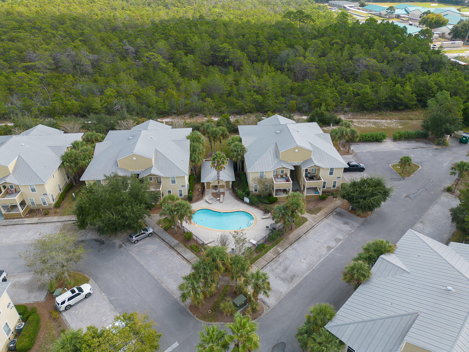 TOPSAIL VILLAGE - Residential