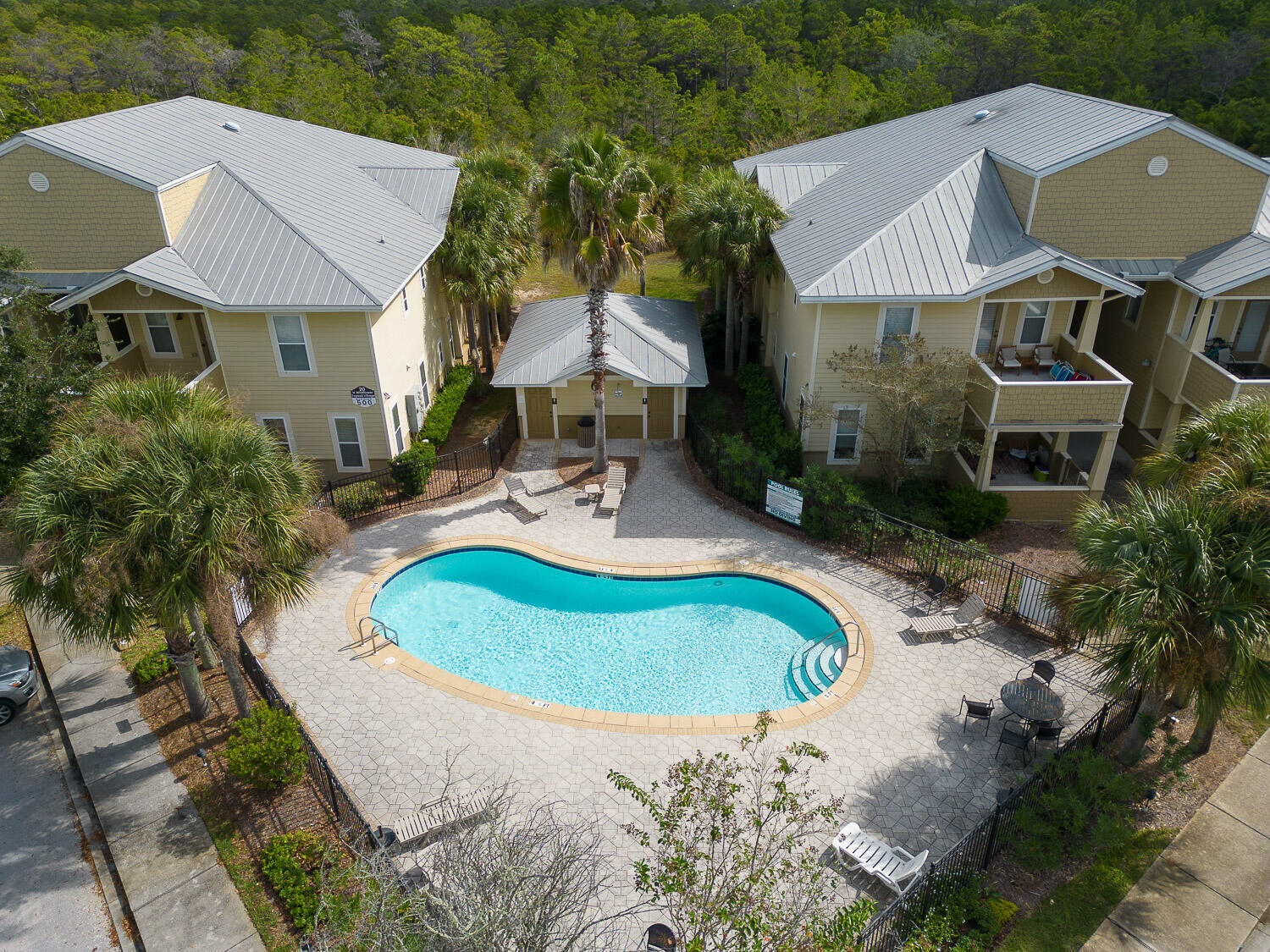 TOPSAIL VILLAGE - Residential