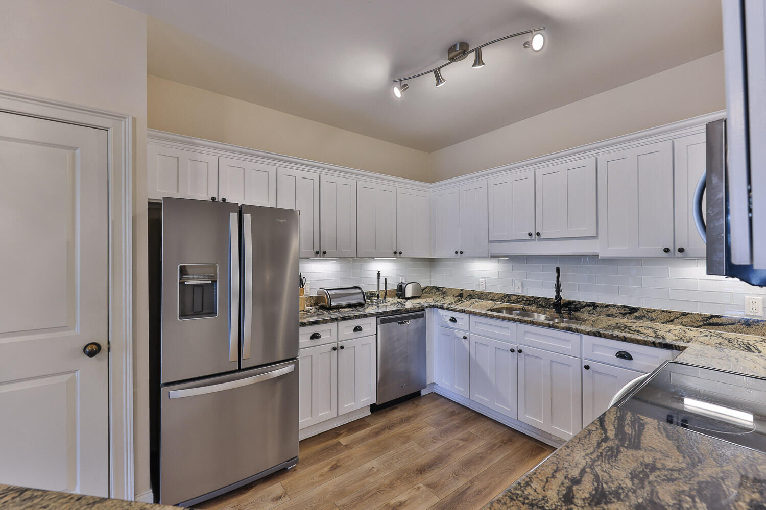 TOPSAIL VILLAGE - Residential