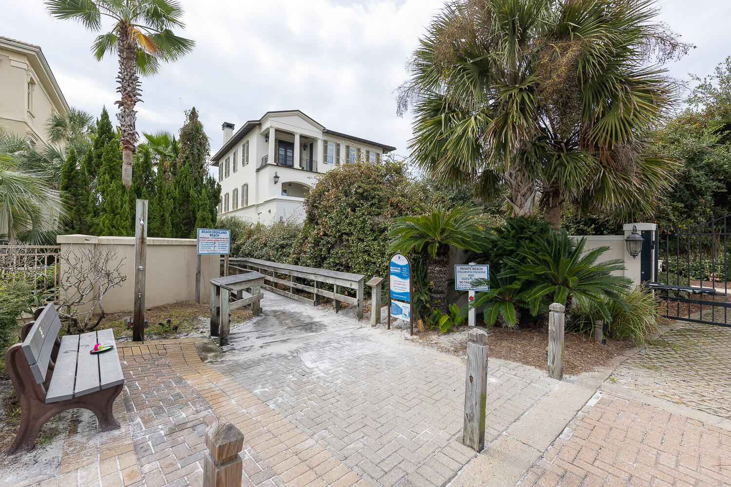 TOPSAIL VILLAGE - Residential