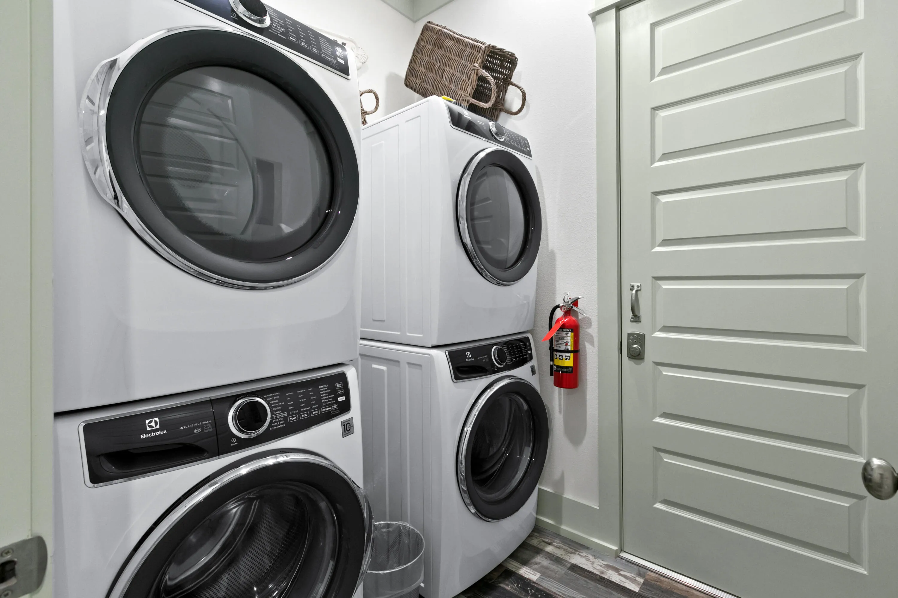 Panama City Beach, Florida, 32408, United States, 7 Bedrooms Bedrooms, ,8 BathroomsBathrooms,Residential,Active,2002649