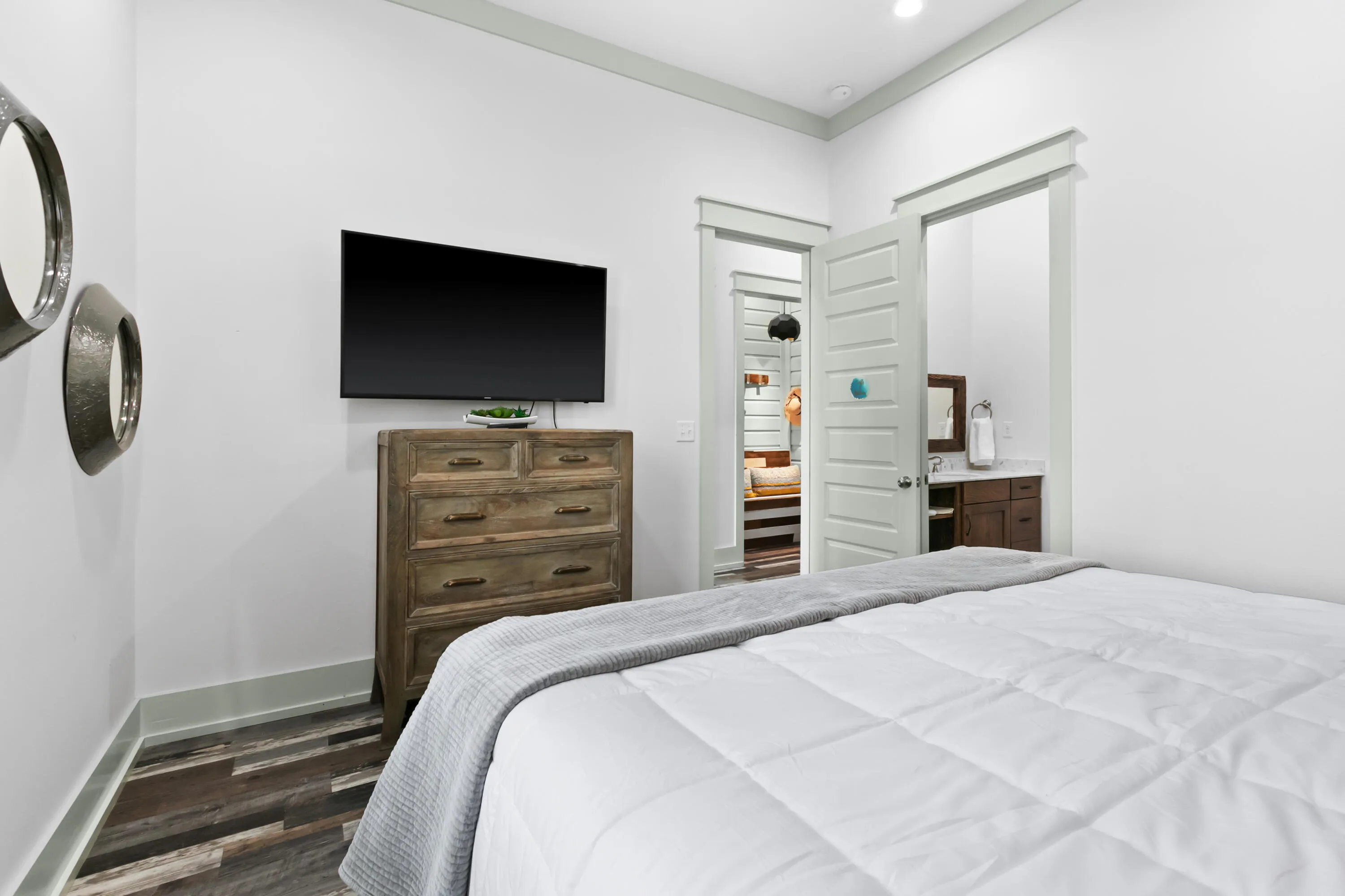 Panama City Beach, Florida, 32408, United States, 7 Bedrooms Bedrooms, ,8 BathroomsBathrooms,Residential,Active,2002649