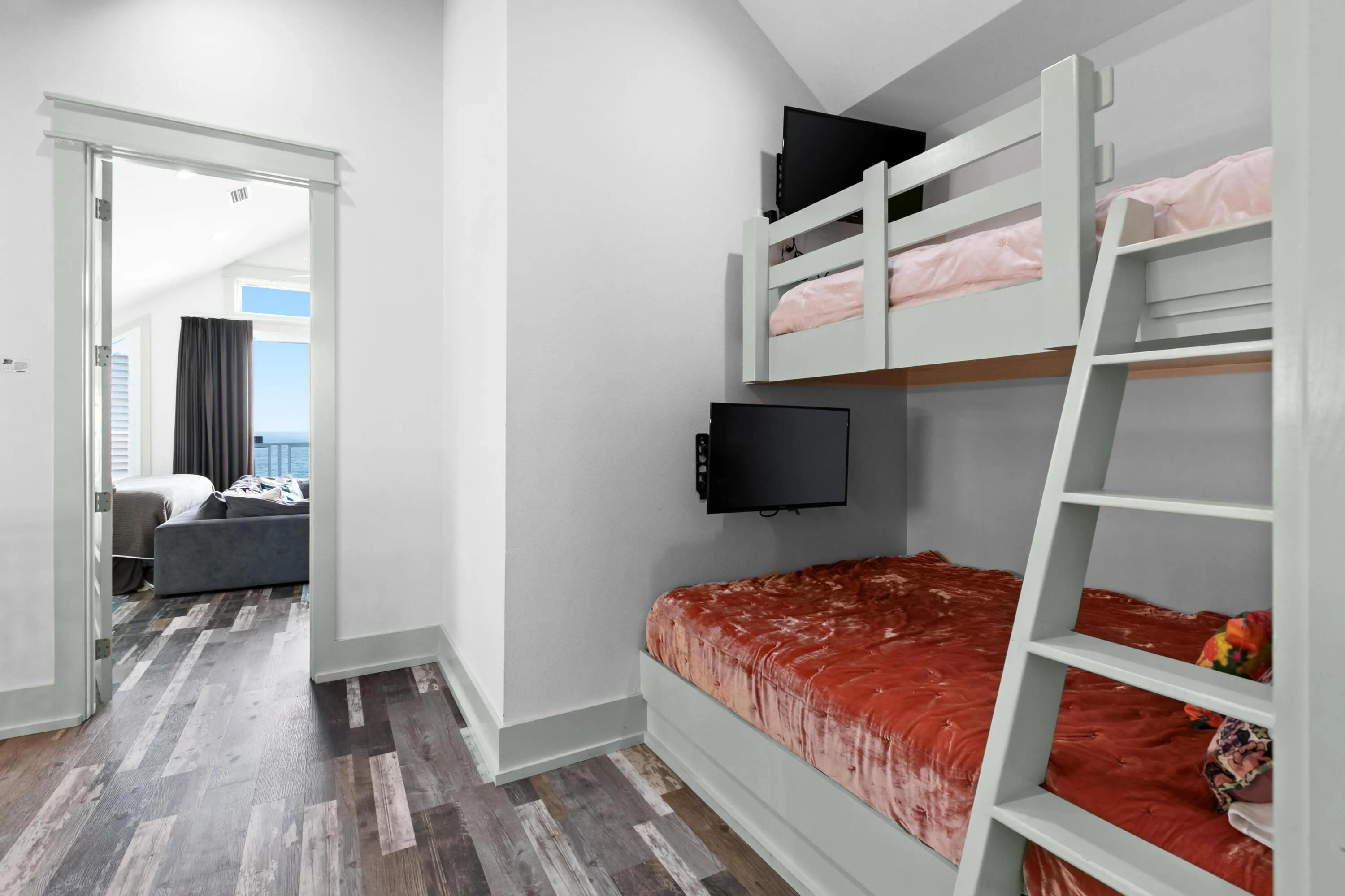 Panama City Beach, Florida, 32408, United States, 7 Bedrooms Bedrooms, ,8 BathroomsBathrooms,Residential,Active,2002649