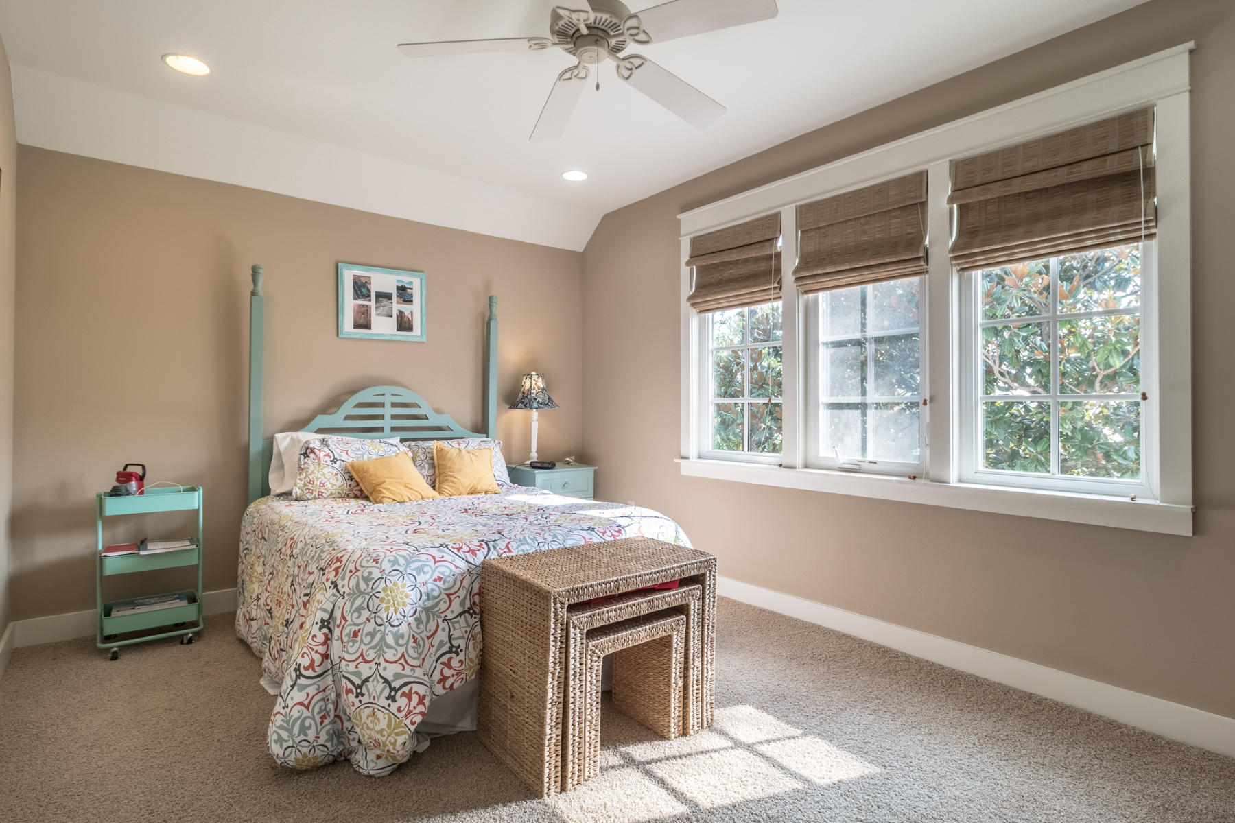 CARSON OAKS - Residential