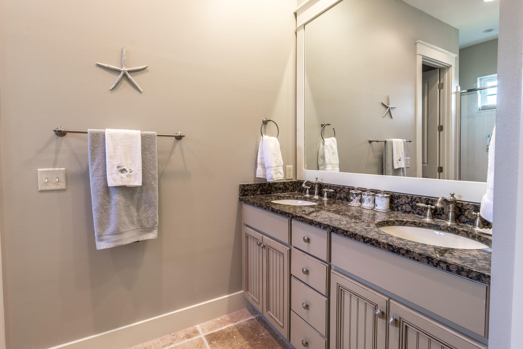 CARSON OAKS - Residential