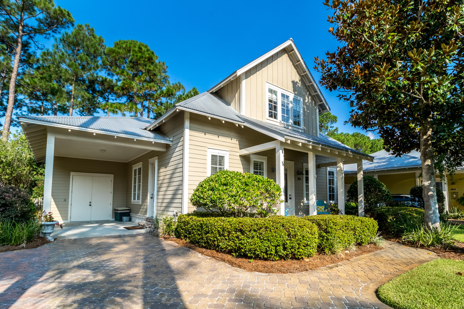 CARSON OAKS - Residential