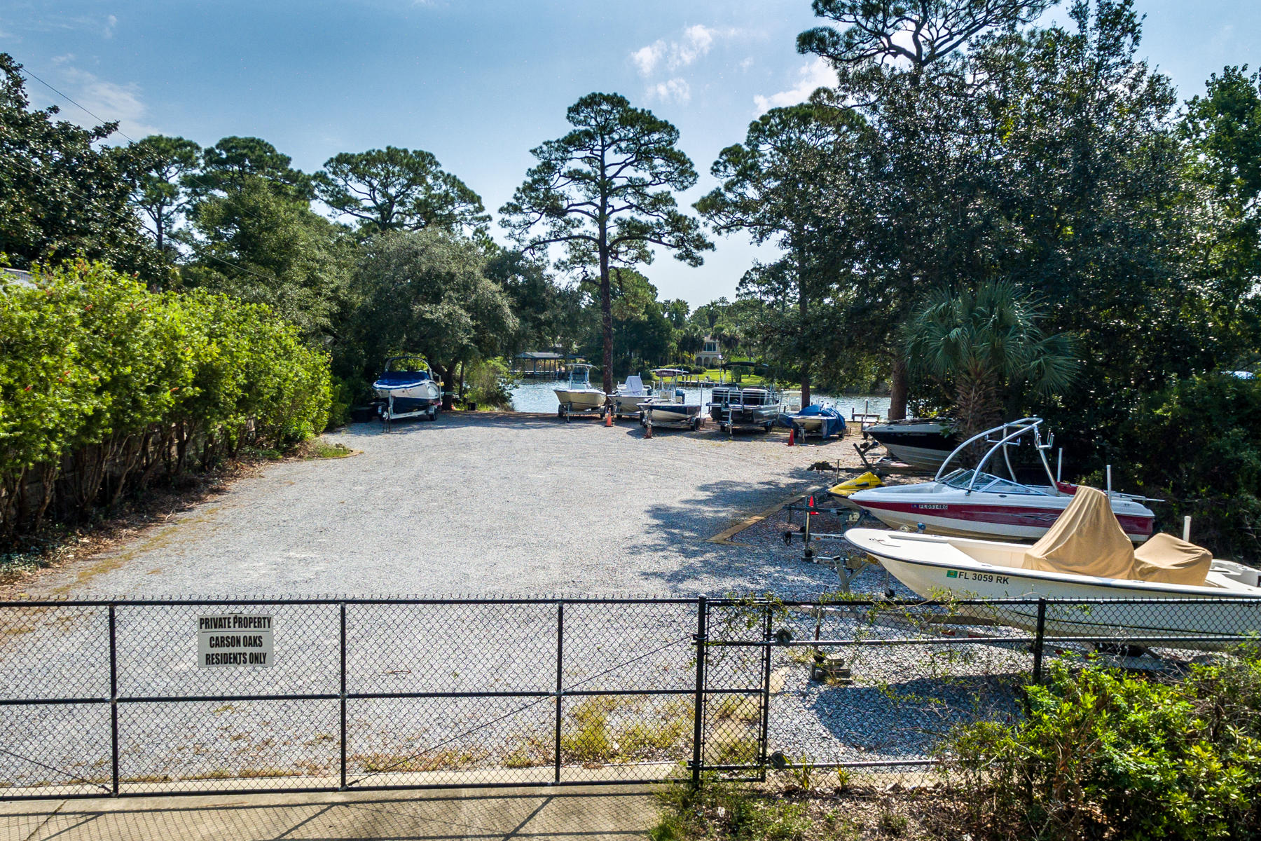 CARSON OAKS - Residential