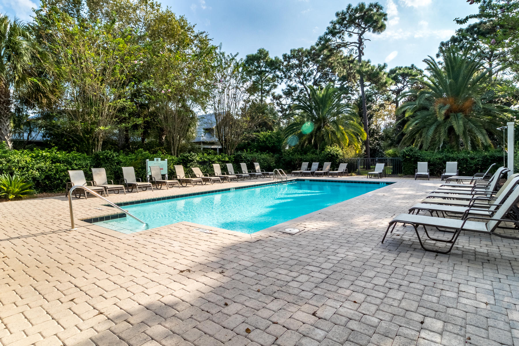 CARSON OAKS - Residential