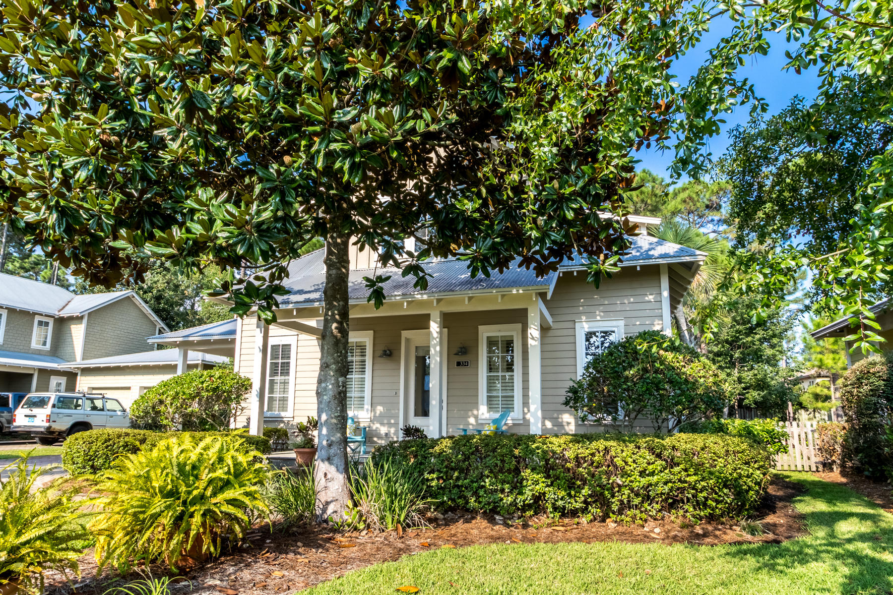 CARSON OAKS - Residential