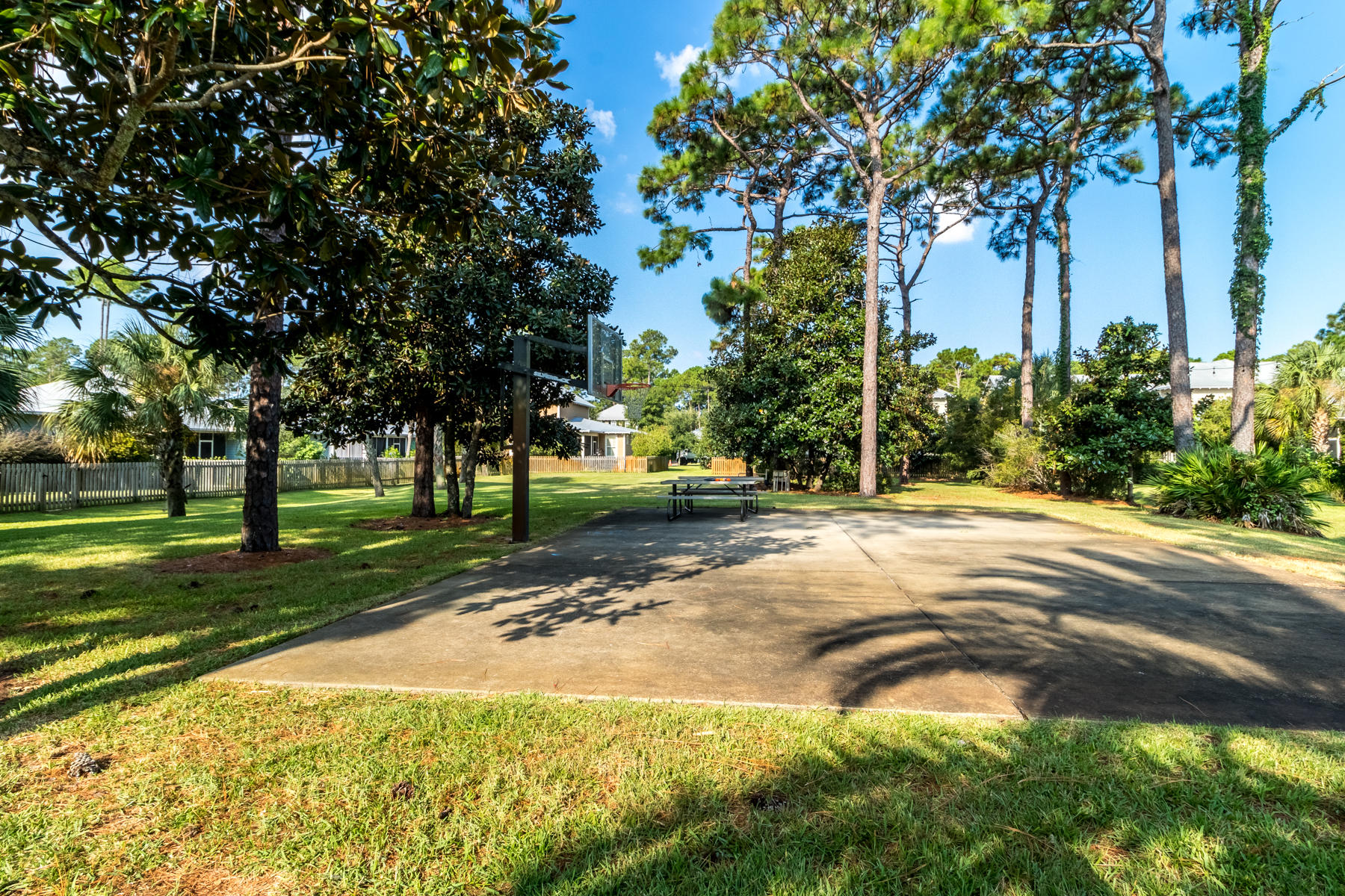 CARSON OAKS - Residential