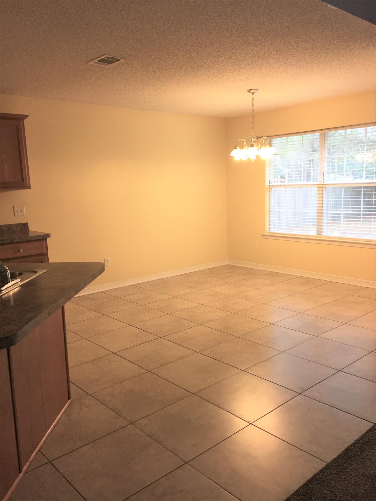 JAYDE ESTATES - Residential Lease
