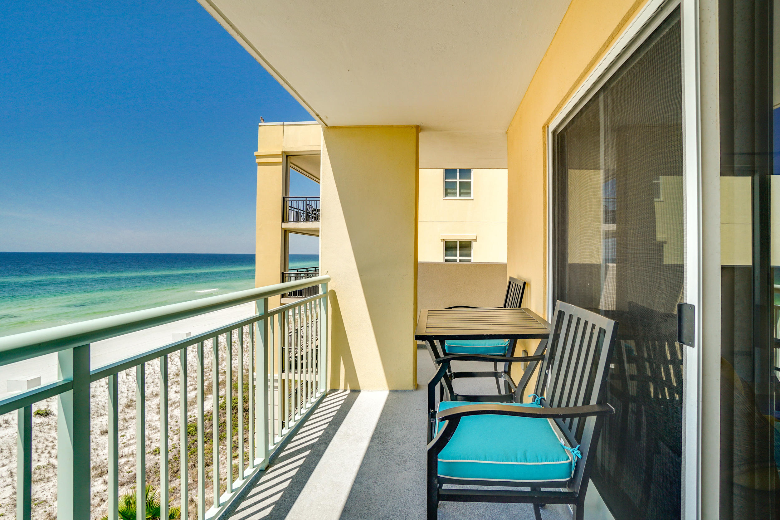 PELICAN ISLE - Residential