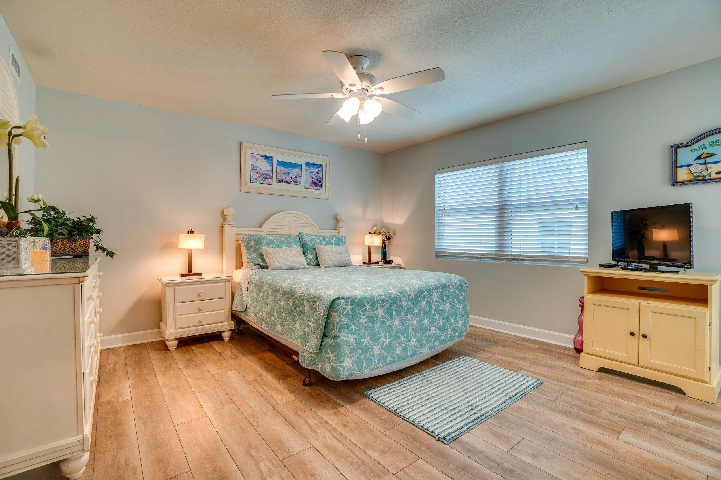 PELICAN ISLE - Residential