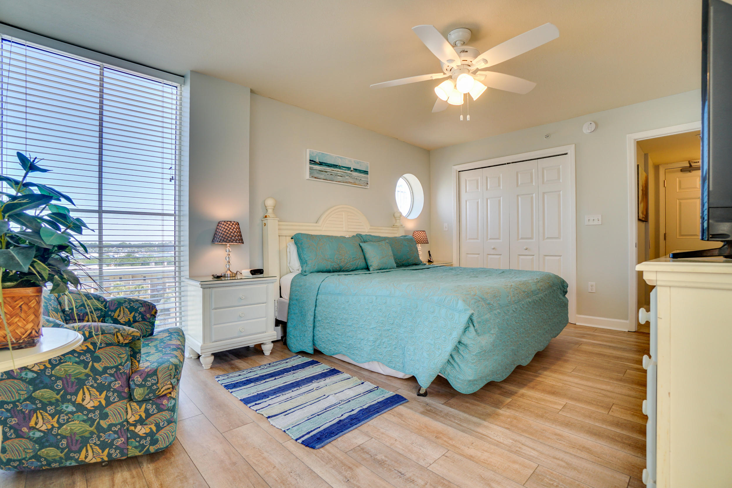 PELICAN ISLE - Residential