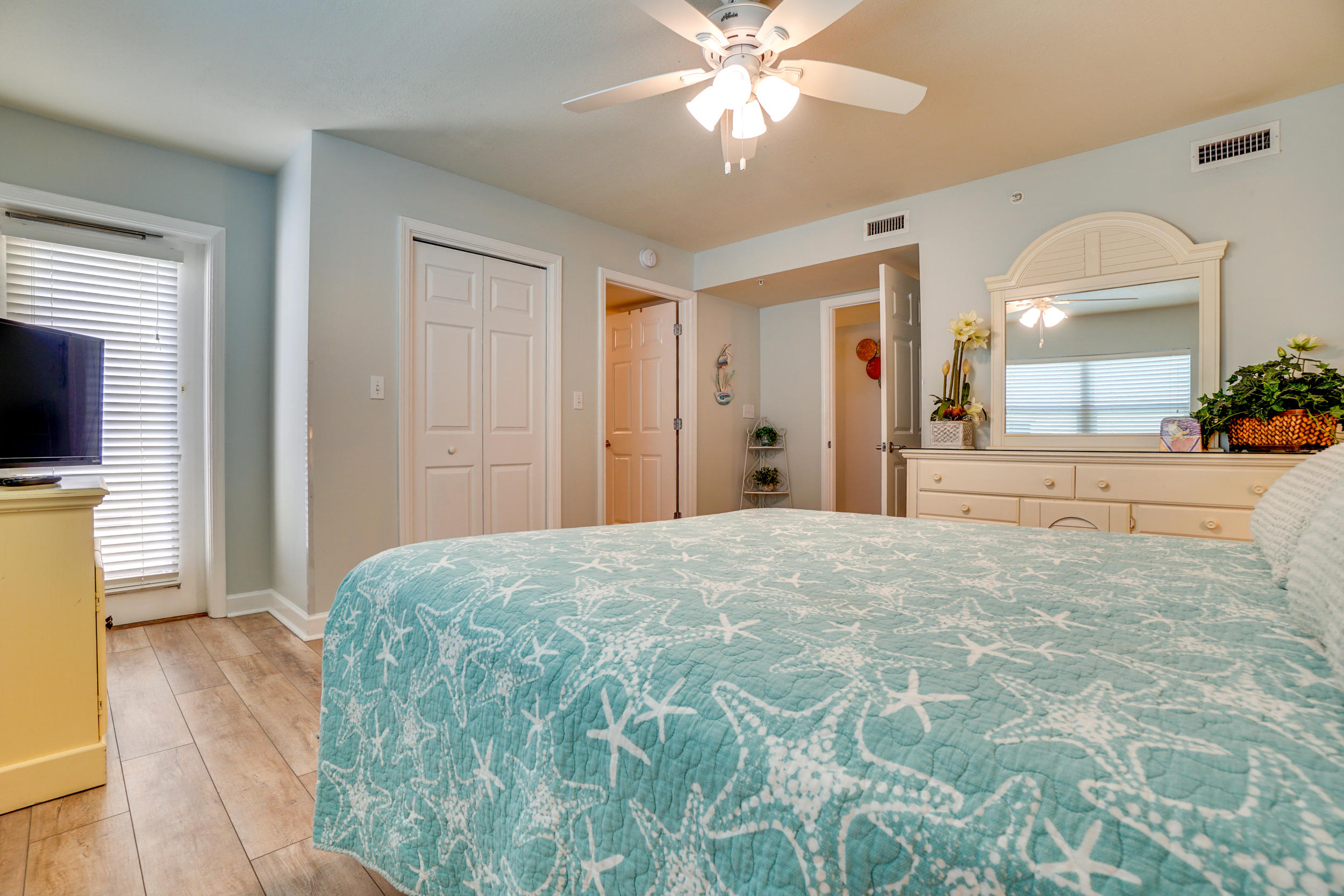 PELICAN ISLE - Residential