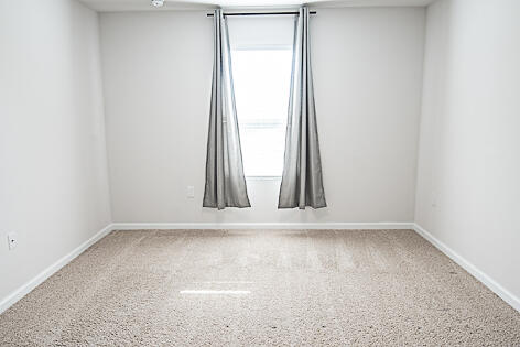 ASHTIN ESTATES - Residential Lease