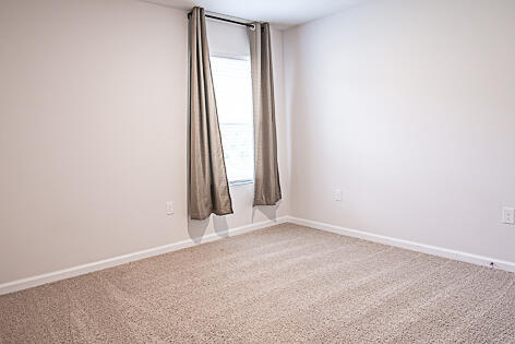 ASHTIN ESTATES - Residential Lease