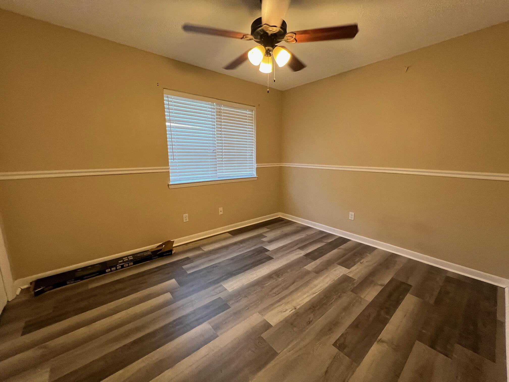 BIENVILLE SQUARE T/H - Residential Lease