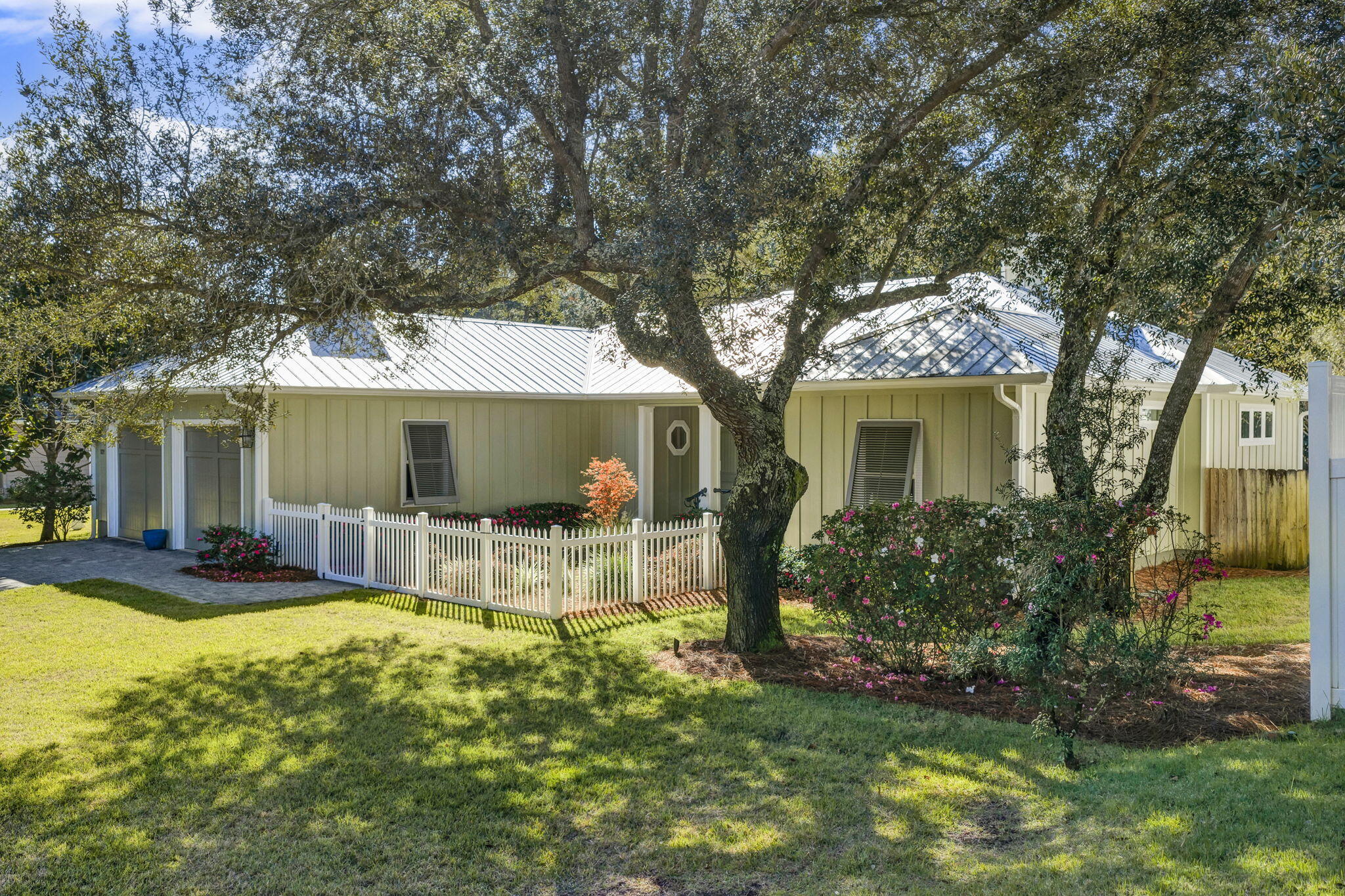 SANTA ROSA PARK - Residential