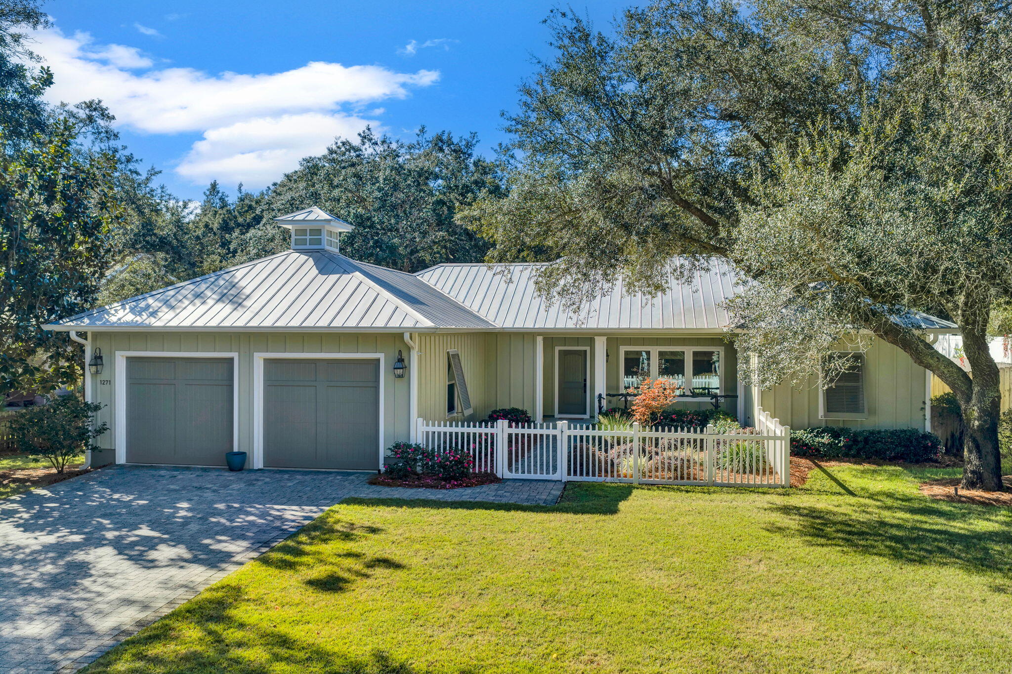 SANTA ROSA PARK - Residential