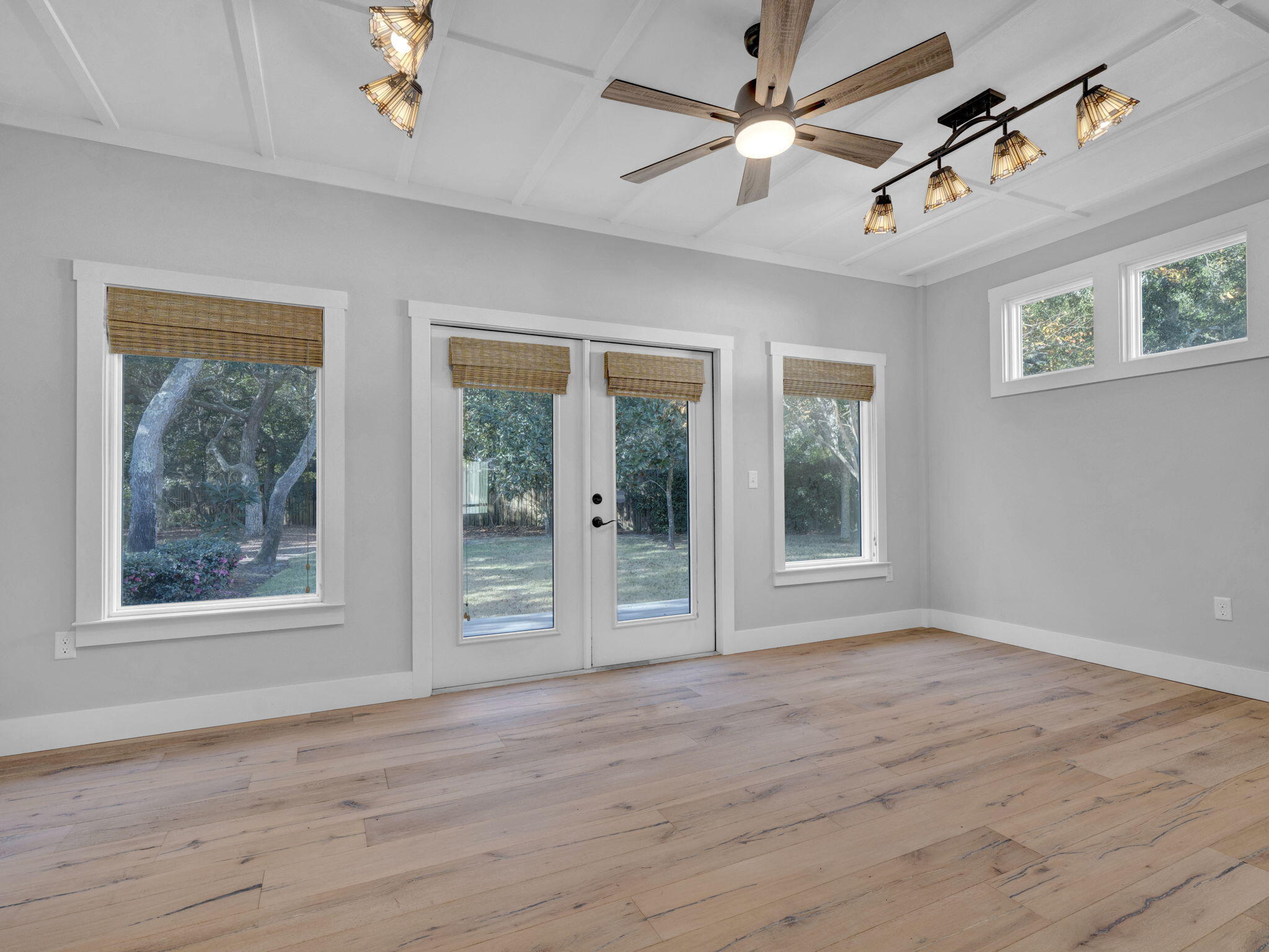 SANTA ROSA PARK - Residential