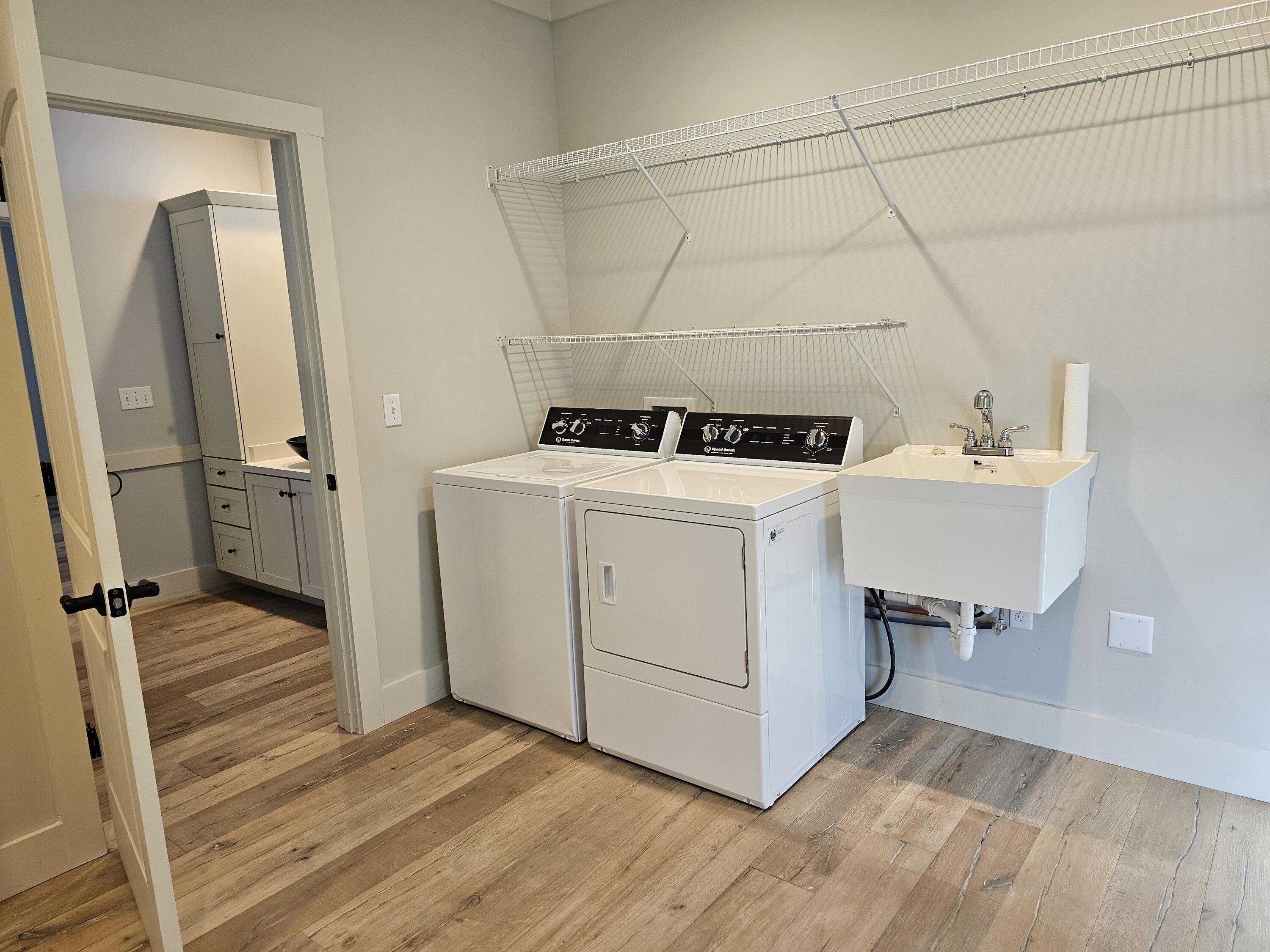 SANTA ROSA PARK - Residential