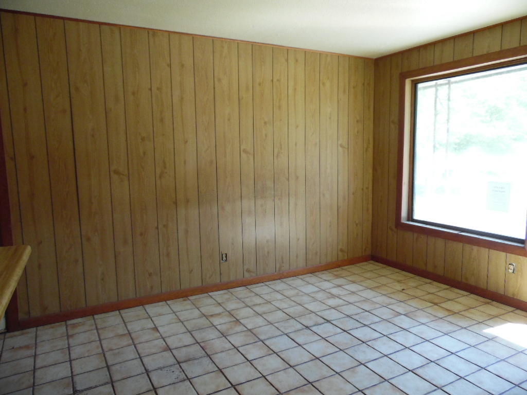 SEABREEZE ADD #3 LOT 2 BLK G - Residential