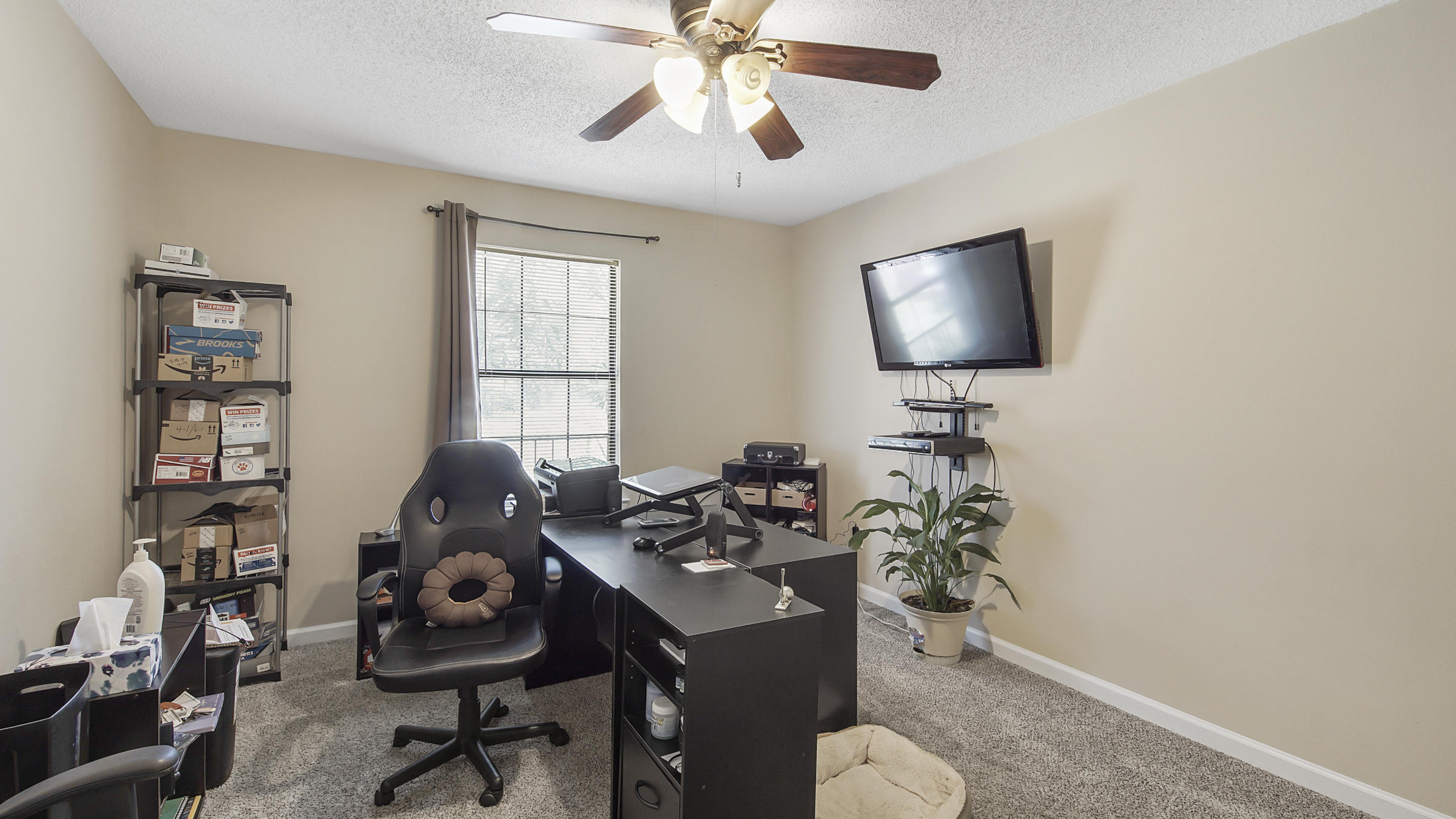 KAM AKERS S/D - Residential