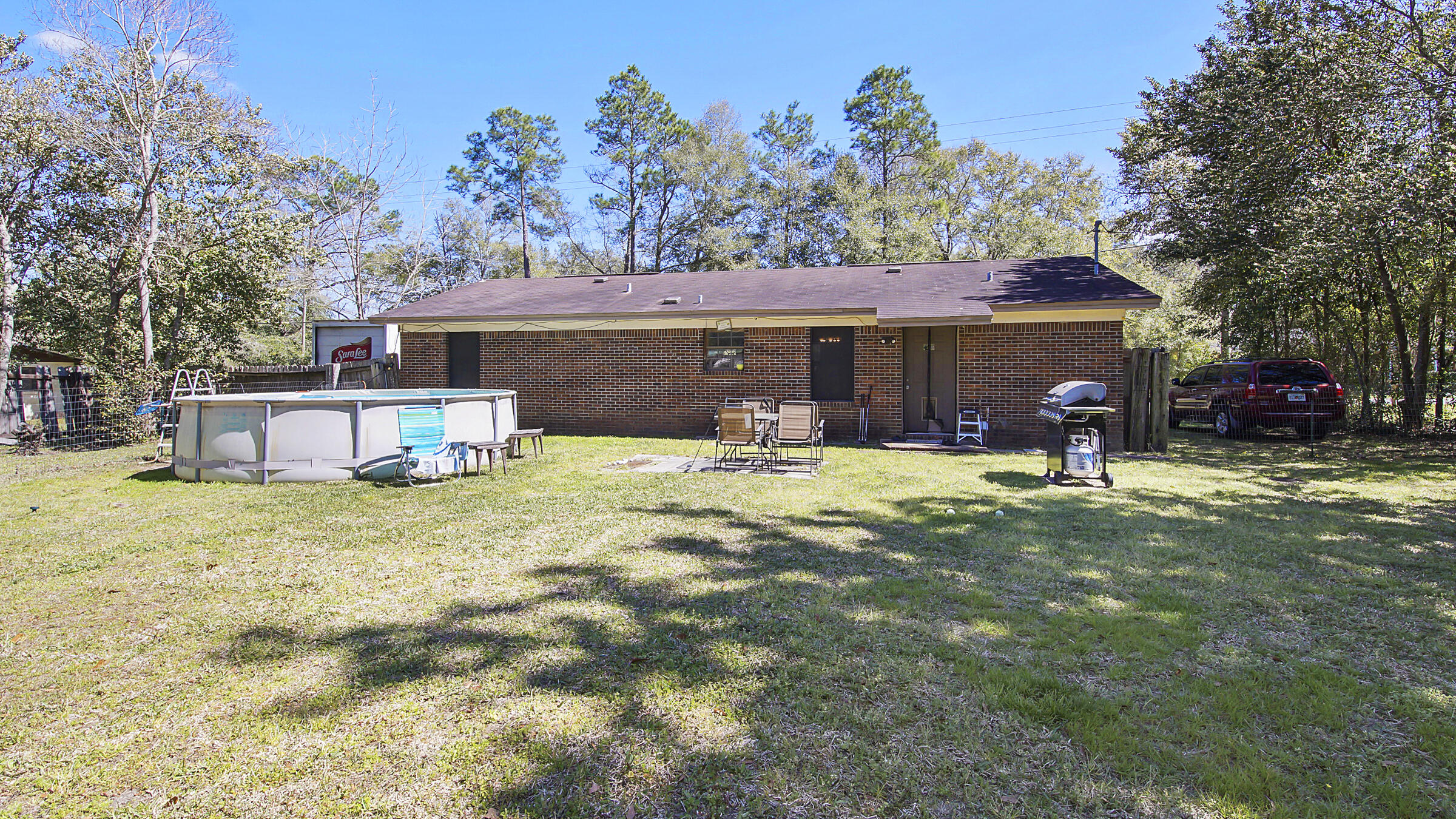 KAM AKERS S/D - Residential