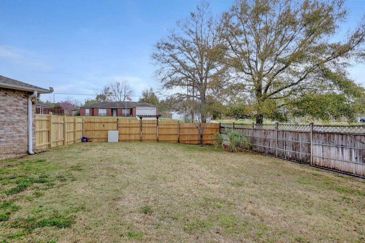 NORTHVIEW ESTATES 5TH ADDN - Residential