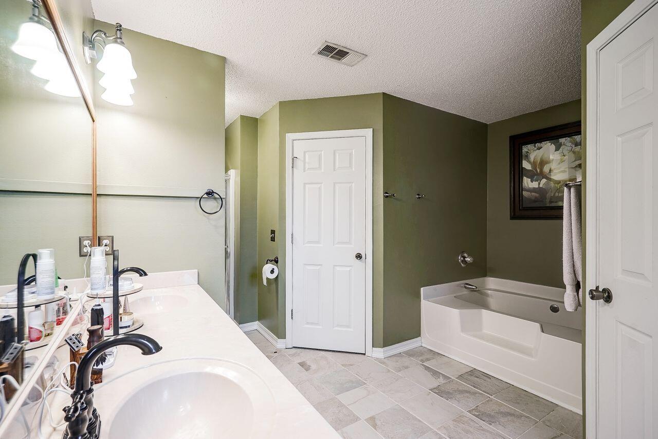 NORTHVIEW ESTATES 5TH ADDN - Residential