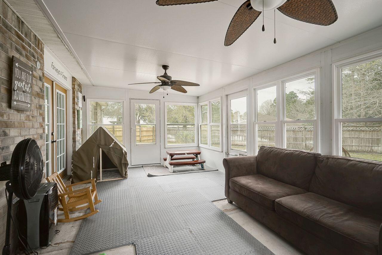 NORTHVIEW ESTATES 5TH ADDN - Residential